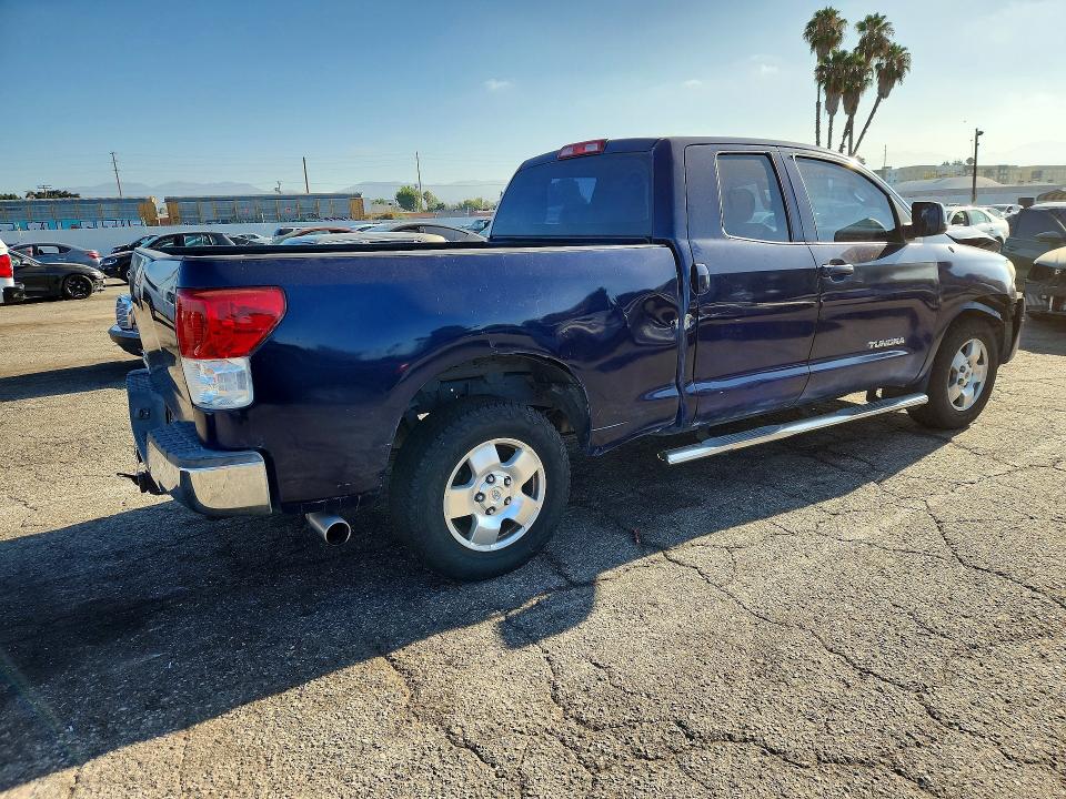 Auction sale of the 2011 Toyota Tundra, vin: 5TFRM5F10BX031607, lot number: 62143696