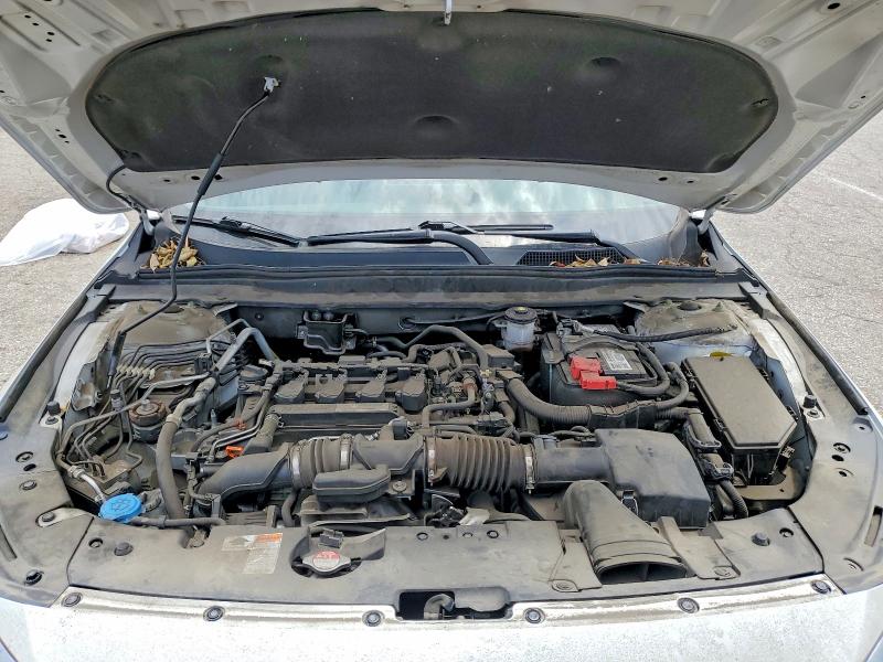 60693936 :رقم المزاد ، 1HGCV1F41JA018602 vin ، 2018 Honda Accord مزاد بيع