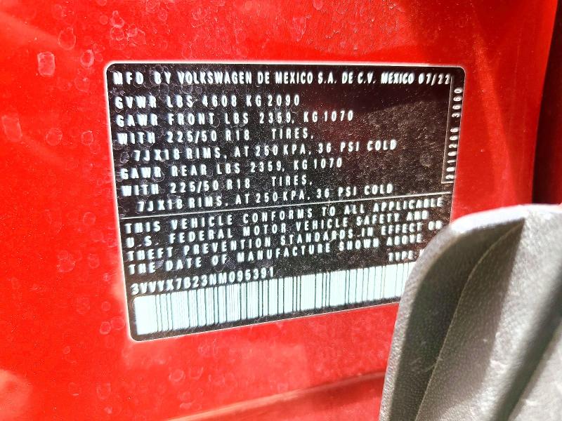 60849586 :رقم المزاد ، 3VVYX7B23NM095391 vin ، 2022 Volkswagen Taos مزاد بيع