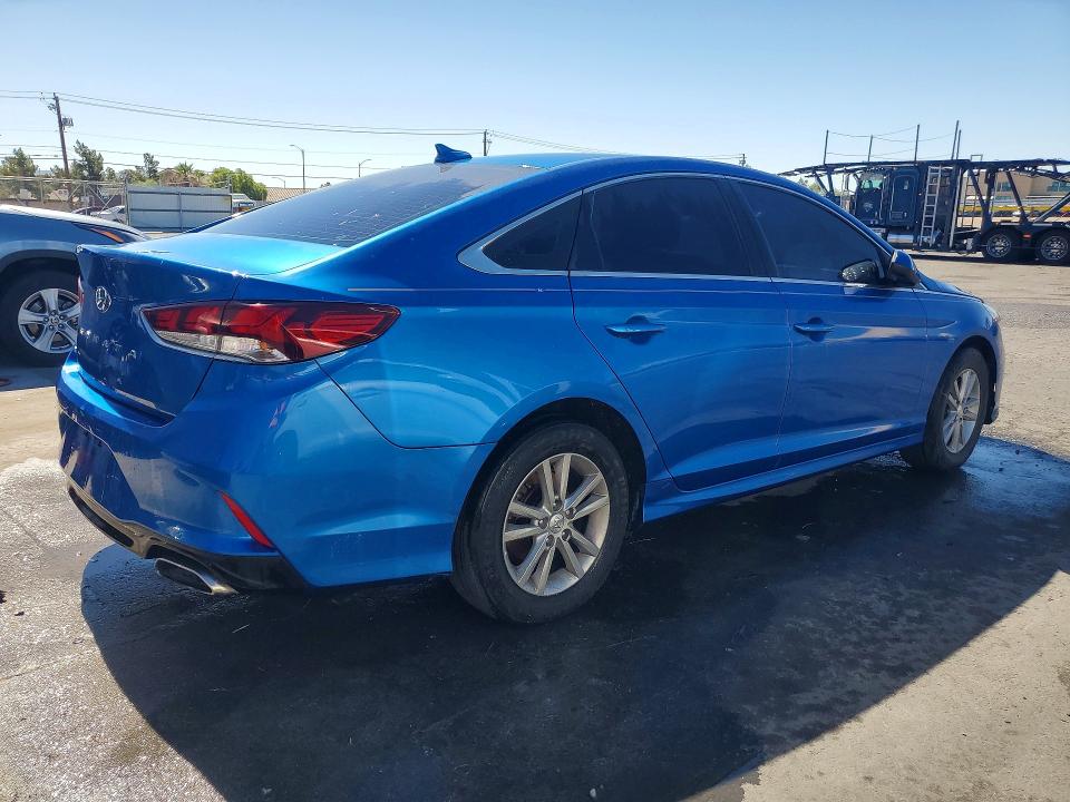 57850656 :رقم المزاد ، 5NPE24AF3JH614894 vin ، 2018 Hyundai Sonata مزاد بيع