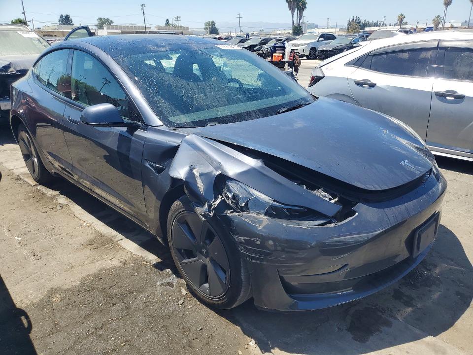 60268106 :رقم المزاد ، 5YJ3E1EAXPF447811 vin ، 2023 Tesla Model 3 مزاد بيع