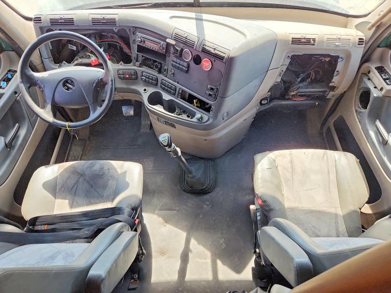 Продаж на аукціоні авто 2015 Freightliner Cascadia, vin: 3AKJGLDV1FSGL2245, номер лоту: 73745605