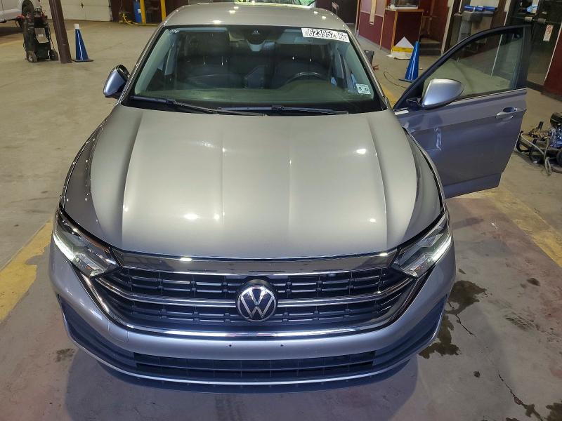 62395256 :رقم المزاد ، 3VW5M7BUXRM078652 vin ، 2024 Volkswagen Jetta مزاد بيع