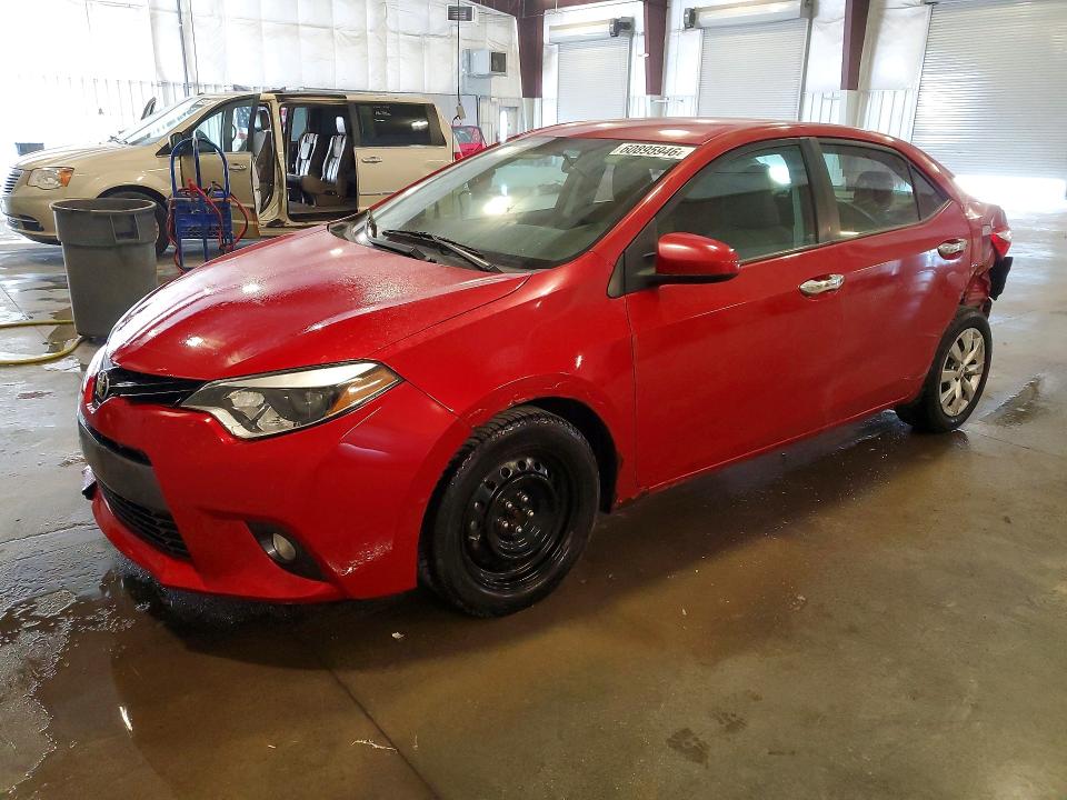 60895946 :رقم المزاد ، 5YFBURHE3FP209958 vin ، 2015 Toyota Corolla مزاد بيع