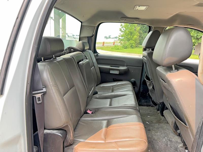 61566946 :رقم المزاد ، 1GBHK43K49F163590 vin ، 2009 Chevrolet Silverado مزاد بيع