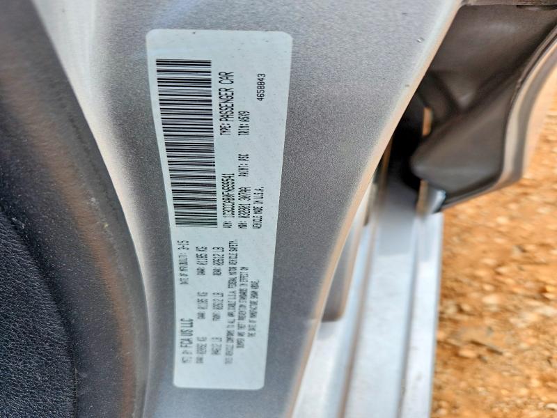 60242406 :رقم المزاد ، 1C3CCCAB0FN699541 vin ، 2015 Chrysler 200 مزاد بيع