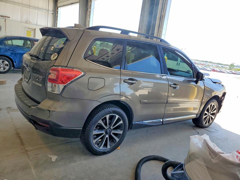 Продаж на аукціоні авто 2017 Subaru Forester, vin: JF2SJGTC4HH555729, номер лоту: 59367726