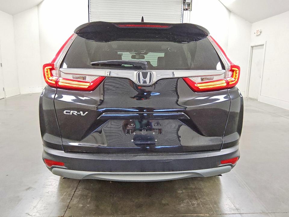 60388516 :رقم المزاد ، 7FARW1H82JE004757 vin ، 2018 Honda Cr-v مزاد بيع