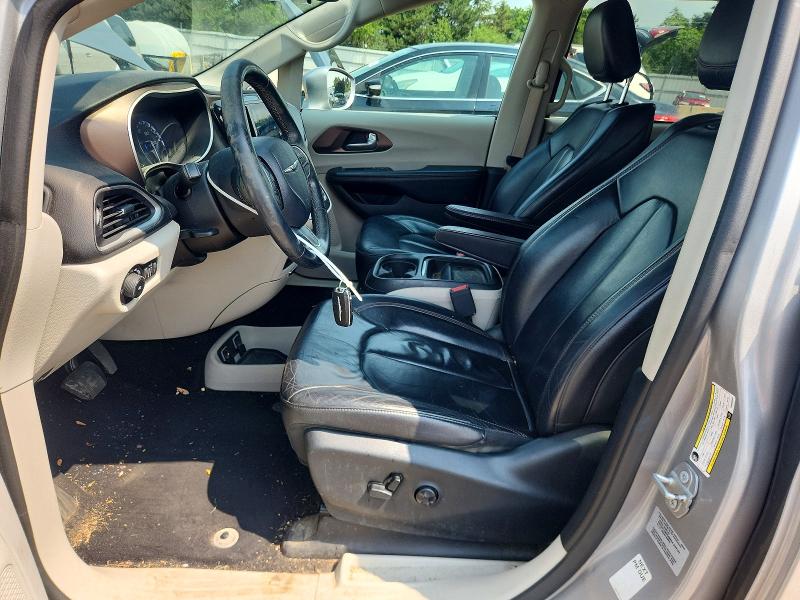 62926346 :رقم المزاد ، 2C4RC1BG9HR668556 vin ، 2017 Chrysler Pacifica مزاد بيع