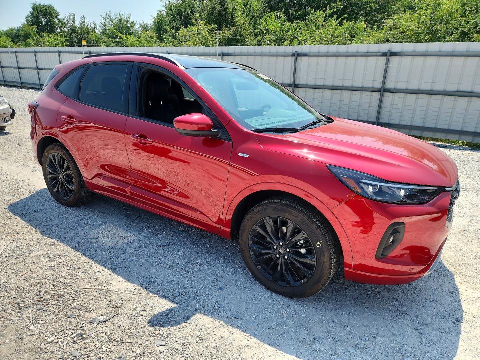 Продаж на аукціоні авто 2025 Ford Escape, vin: 1FMCU9PA7SUA01187, номер лоту: 61886806