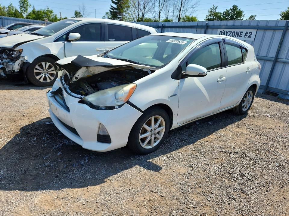 Aukcja sprzedaży 2013 Toyota Prius C, vin: JTDKDTB33D1535877, numer aukcji: 62322626