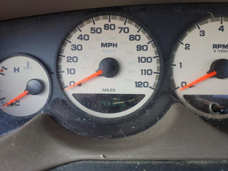 61748316 :رقم المزاد ، 1B3ES56C14D524708 vin ، 2004 Dodge Neon مزاد بيع