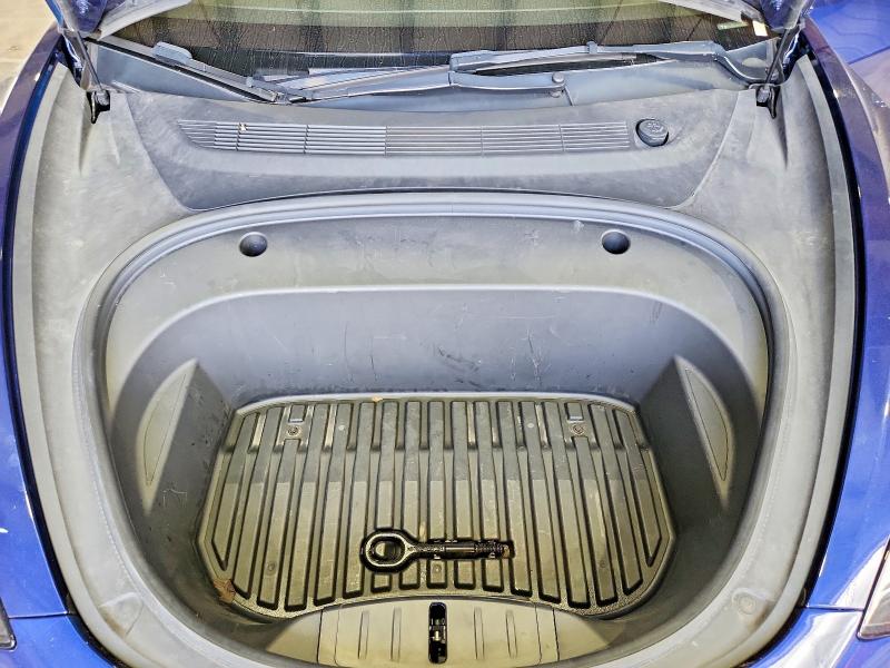 60435596 :رقم المزاد ، 5YJ3E1EA3NF371605 vin ، 2022 Tesla Model 3 مزاد بيع
