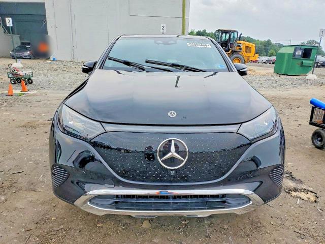 62595466 :رقم المزاد ، 4JGGM2BB9PA011141 vin ، 2023 Mercedes-benz Eqe Suv مزاد بيع
