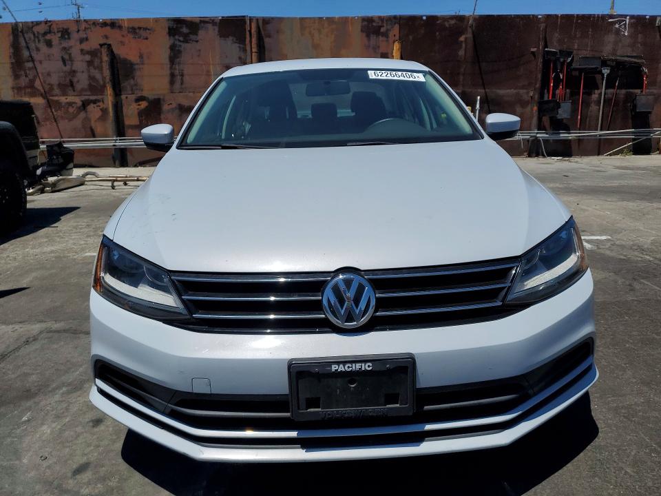 2017 Volkswagen Jetta მანქანა იყიდება აუქციონზე, vin: 3VW2B7AJ6HM389106, აუქციონის ნომერი: 62266406
