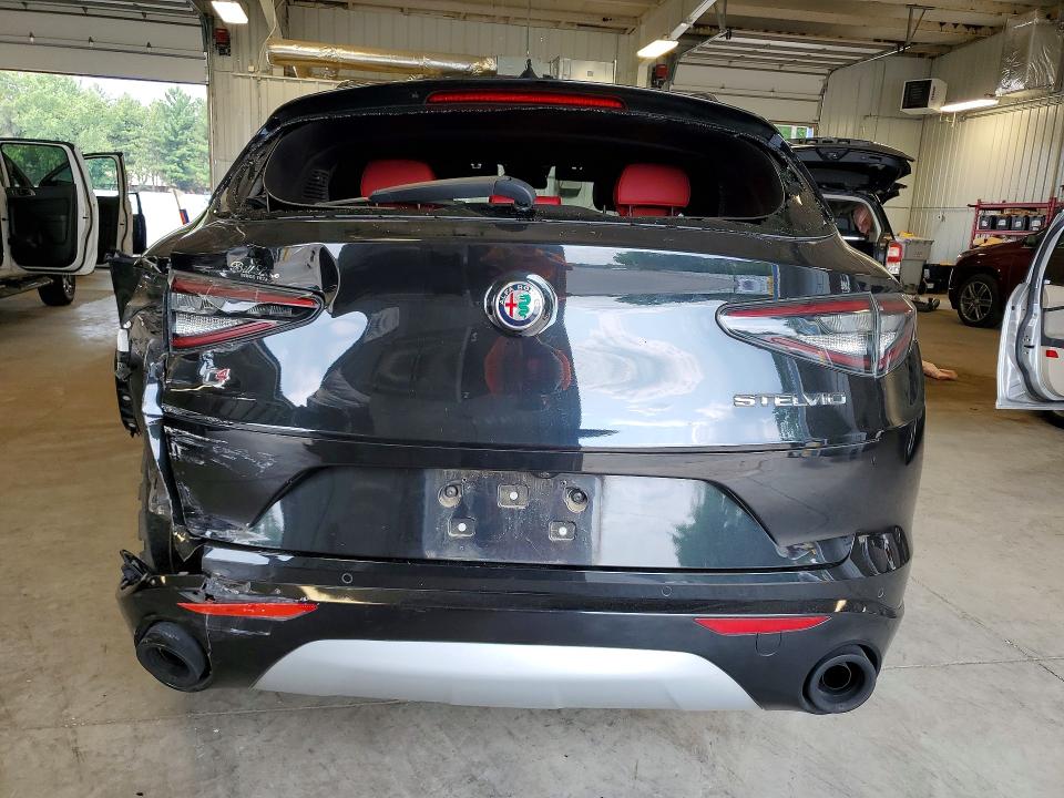 Продаж на аукціоні авто 2024 Alfa Romeo Stelvio, vin: ZASPAKBN8R7D85240, номер лоту: 62821476
