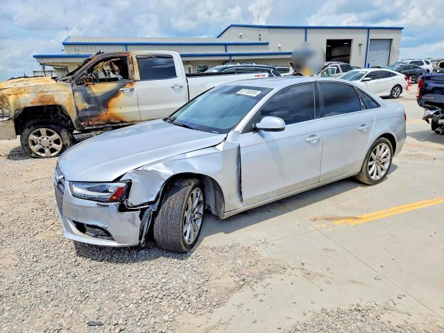 2013 Audi A4 მანქანა იყიდება აუქციონზე, vin: WAUFFAFL5DN026695, აუქციონის ნომერი: 61760856