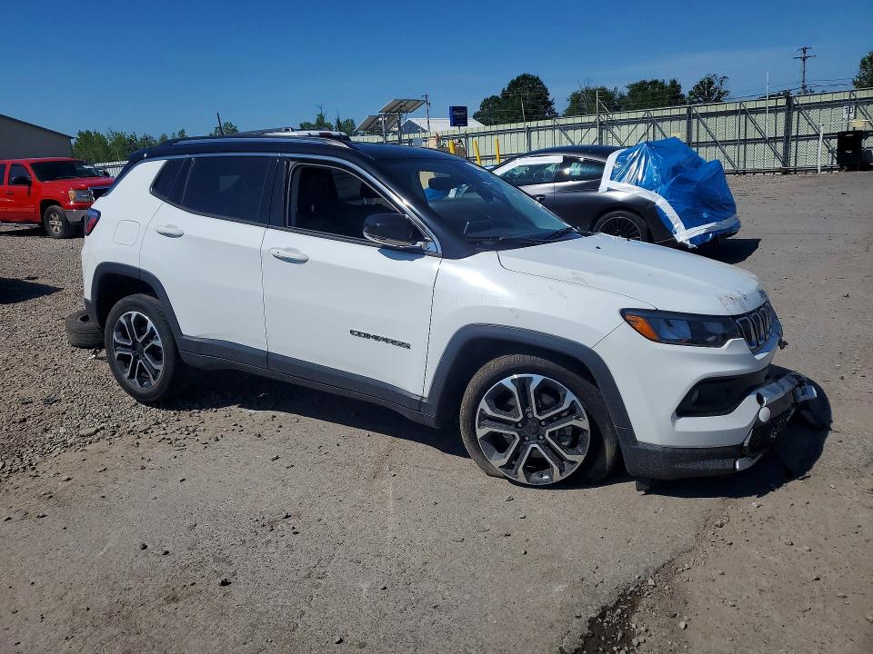 61202196 :رقم المزاد ، 3C4NJDCB9NT183559 vin ، 2022 Jeep Compass مزاد بيع