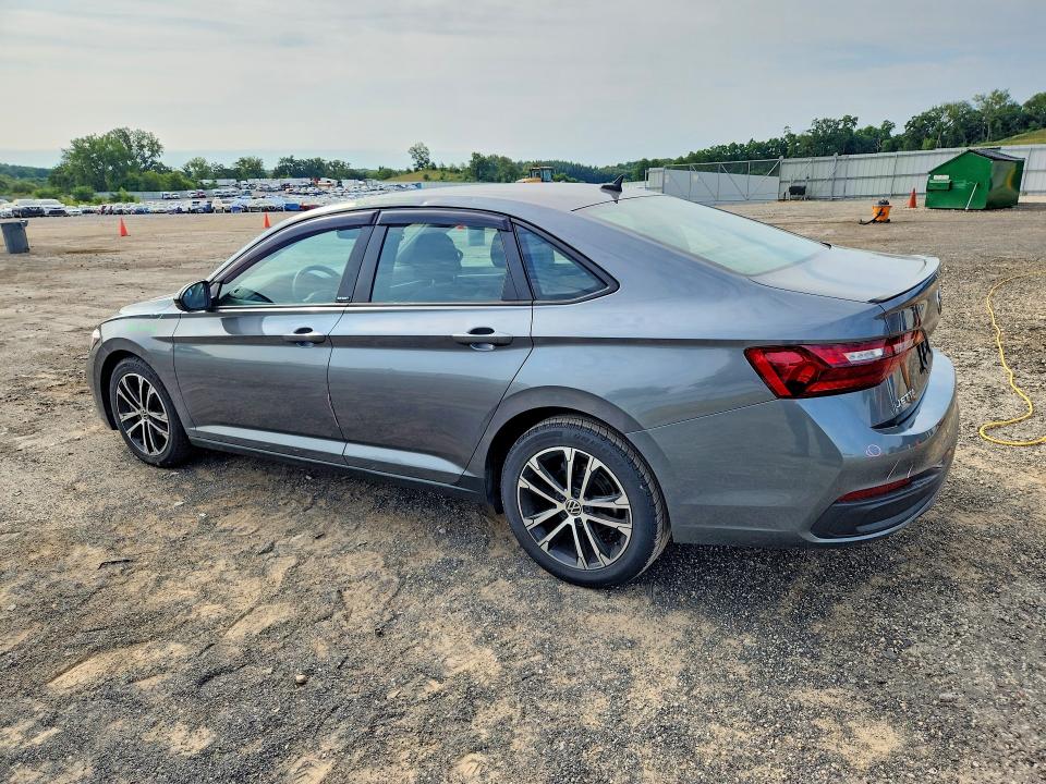 62617826 :رقم المزاد ، 3VWBM7BU2RM038049 vin ، 2024 Volkswagen Jetta مزاد بيع