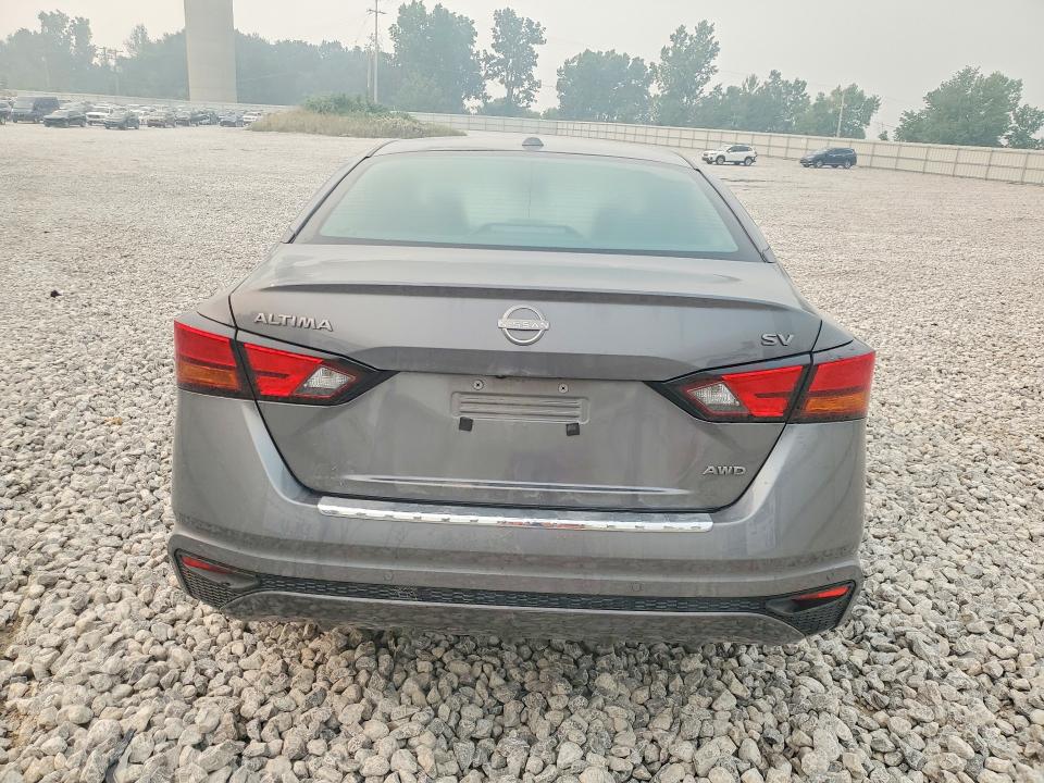 60676906 :رقم المزاد ، 1N4BL4DW2PN424014 vin ، 2023 Nissan Altima مزاد بيع