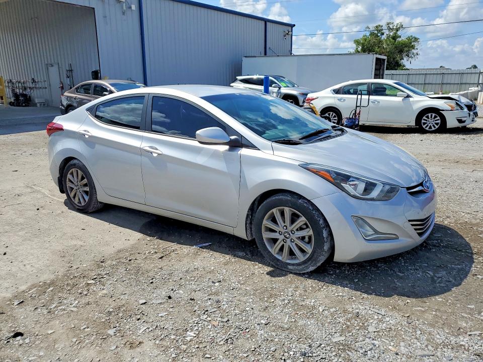 85611215 :رقم المزاد ، KMHDH4AE0GU501674 vin ، 2016 Hyundai Elantra مزاد بيع