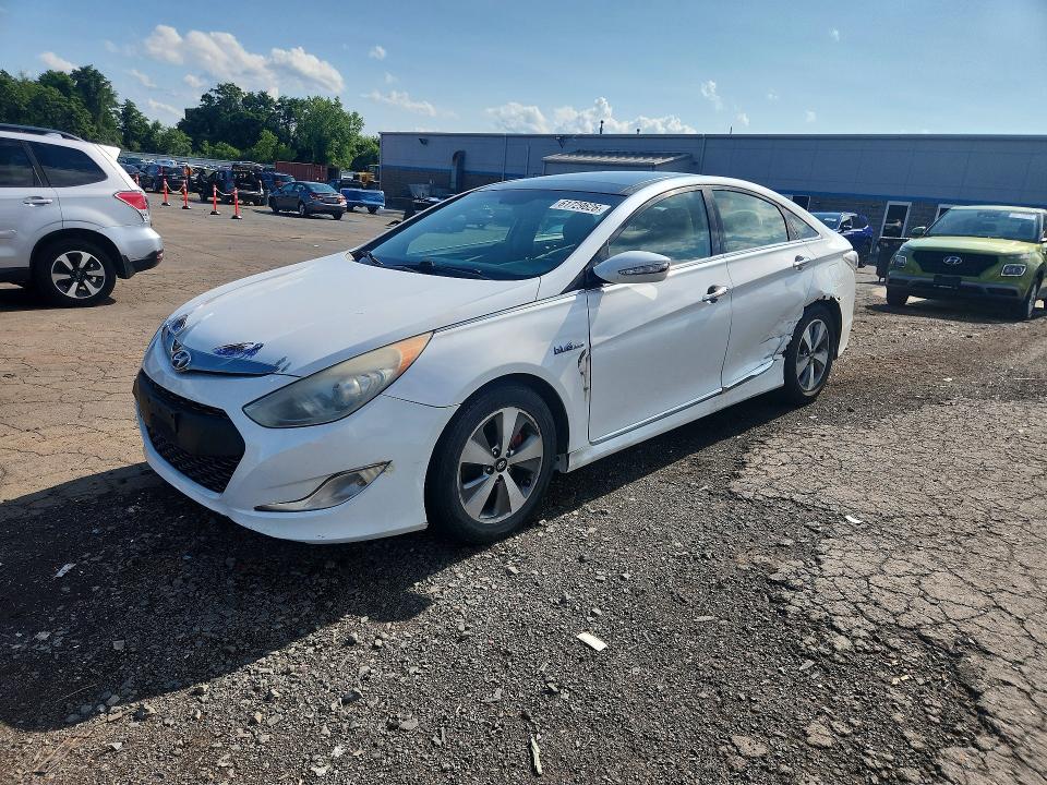 2011 Hyundai Sonata მანქანა იყიდება აუქციონზე, vin: KMHEC4A43BA001707, აუქციონის ნომერი: 61729626