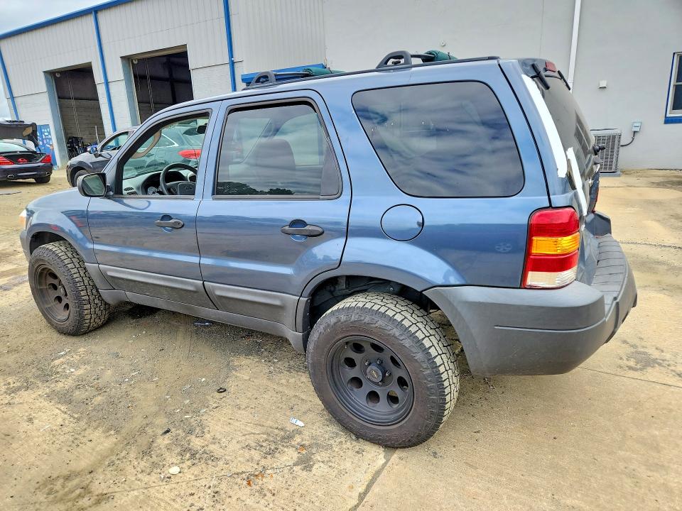 Продажа на аукционе авто 2005 Ford Escape, vin: 1FMYU031X5KB68019, номер лота: 62543916