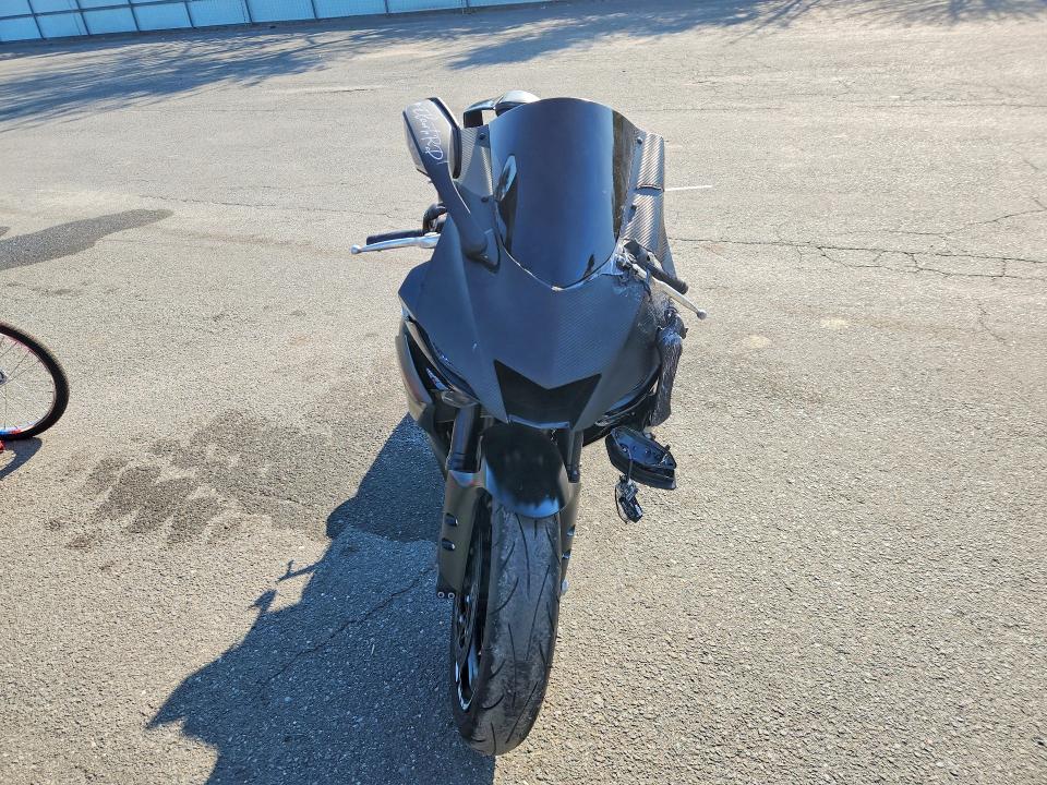 60942656 :رقم المزاد ، JYARJ28E1LA007534 vin ، 2020 Yamaha Yzf-r6 مزاد بيع