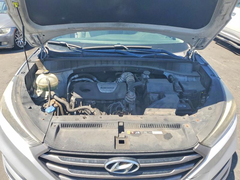 2016 Hyundai Tucson მანქანა იყიდება აუქციონზე, vin: KM8J33A23GU156951, აუქციონის ნომერი: 61614416