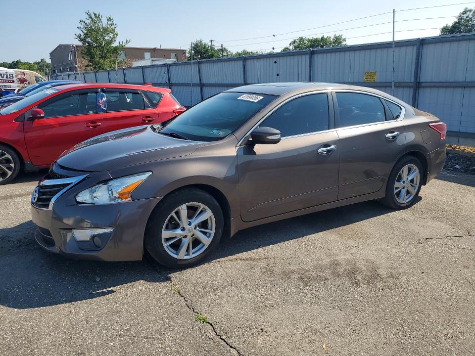 2013 Nissan Altima მანქანა იყიდება აუქციონზე, vin: 1N4AL3AP2DN574817, აუქციონის ნომერი: 61594496