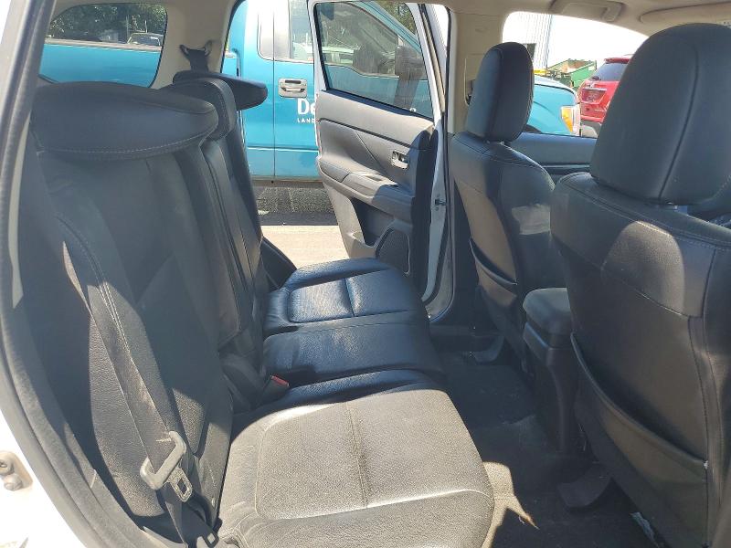 Продажа на аукционе авто 2017 Mitsubishi Outlander, vin: JA4AZ3A36HZ066252, номер лота: 62249066