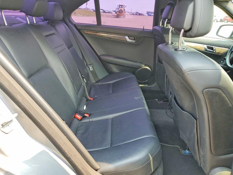 62138736 :رقم المزاد ، WDDGF81X59F341465 vin ، 2009 Mercedes-benz C مزاد بيع