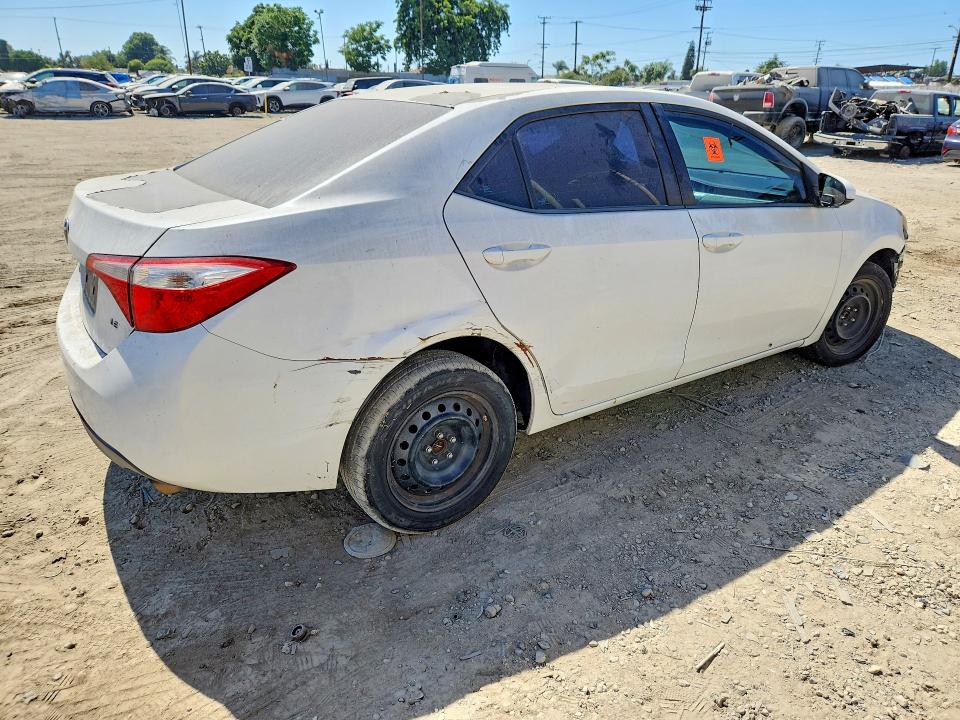 61483876 :رقم المزاد ، 5YFBURHE0FP276226 vin ، 2015 Toyota Corolla مزاد بيع
