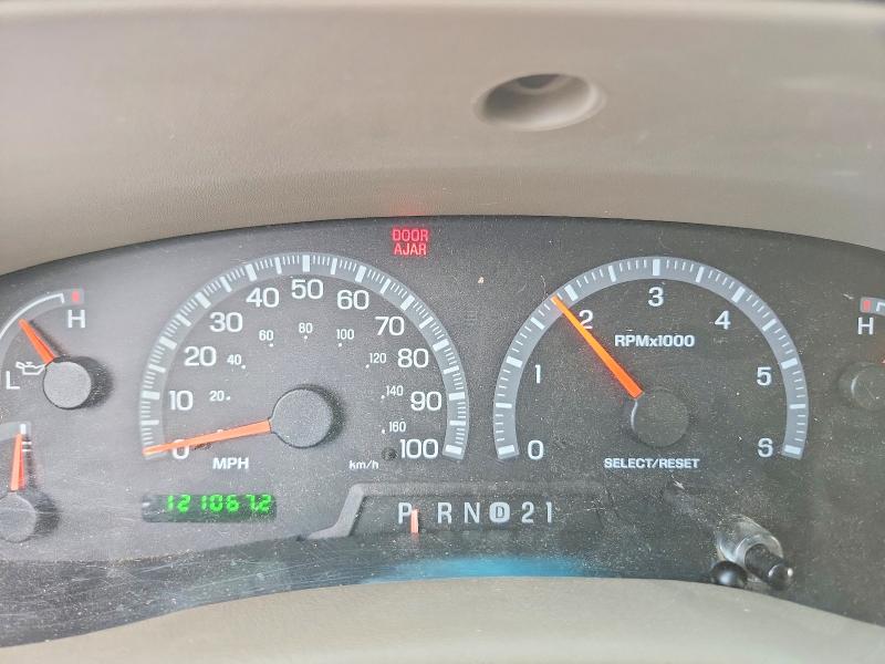 60718786 :رقم المزاد ، 1FTRX17WX2NB27282 vin ، 2002 Ford F150 مزاد بيع