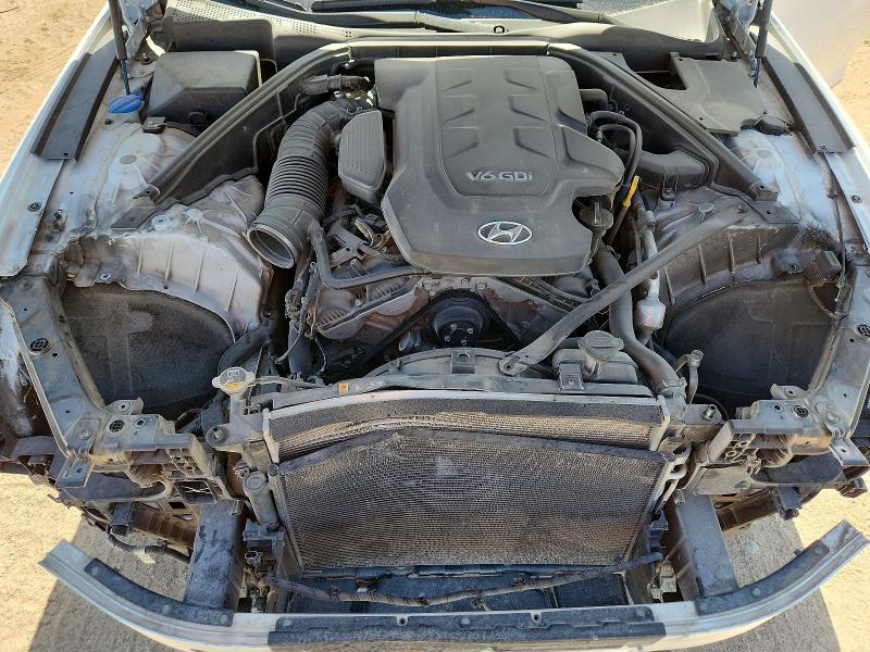 2016 Hyundai Genesis მანქანა იყიდება აუქციონზე, vin: KMHGN4JE1GU126772, აუქციონის ნომერი: 60253486