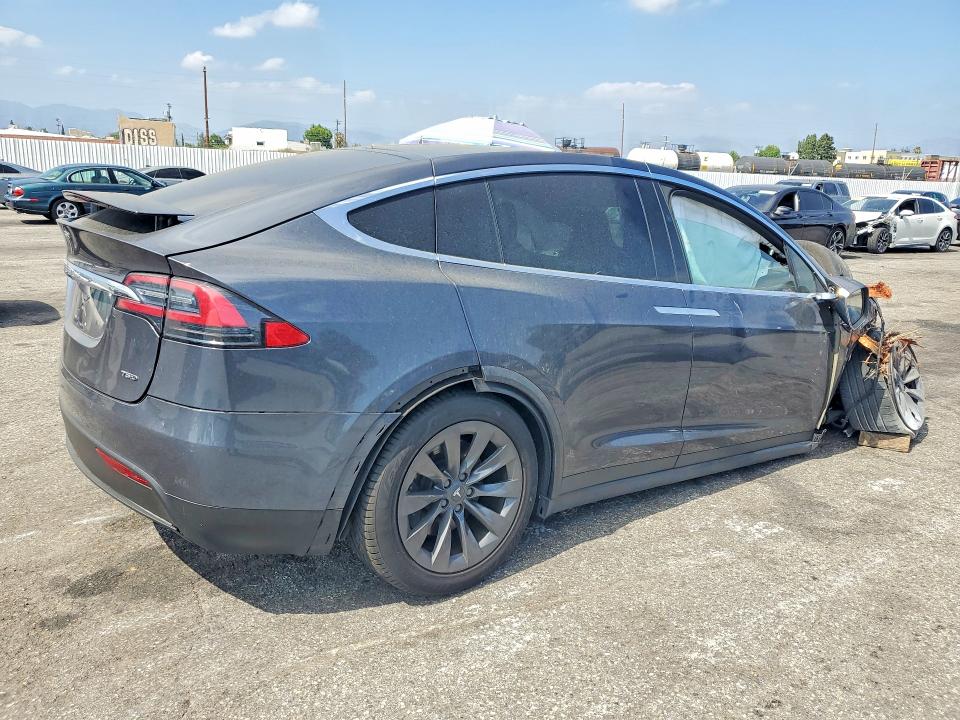 Aukcja sprzedaży 2018 Tesla Model X, vin: 5YJXCBE29JF088111, numer aukcji: 85990035