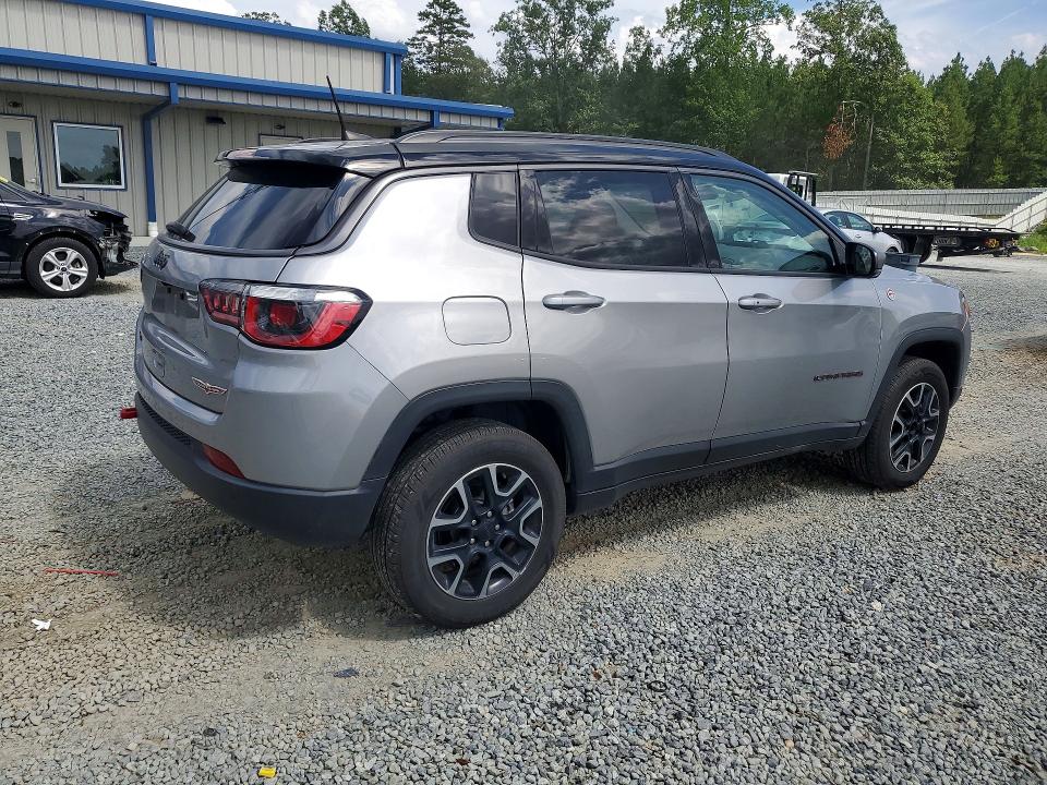 62021226 :رقم المزاد ، 3C4NJDDB3KT747376 vin ، 2019 Jeep Compass مزاد بيع