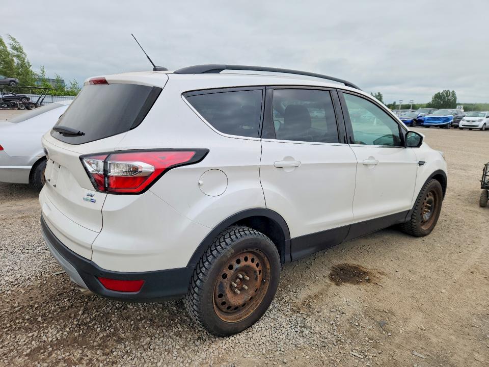 Продажа на аукционе авто 2017 Ford Escape, vin: 1FMCU9GD9HUB69061, номер лота: 59120006
