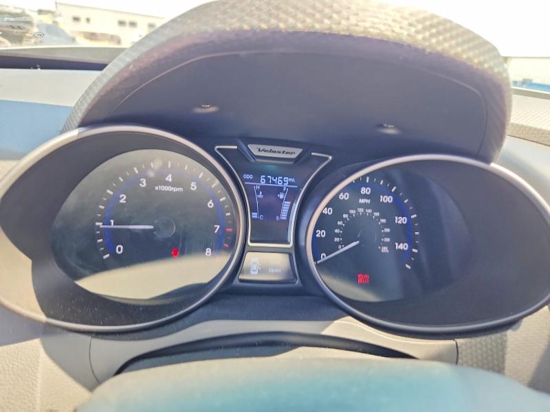 2013 Hyundai Veloster მანქანა იყიდება აუქციონზე, vin: KMHTC6AE9DU100206, აუქციონის ნომერი: 60589416