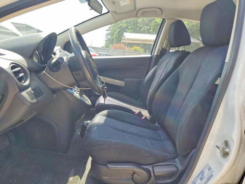 2013 Mazda Mazda 2 მანქანა იყიდება აუქციონზე, vin: JM1DE1KY1D0153567, აუქციონის ნომერი: 61561886