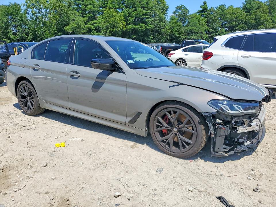 61993616 :رقم المزاد ، WBA13BJ09NCJ42744 vin ، 2022 Bmw 530 مزاد بيع
