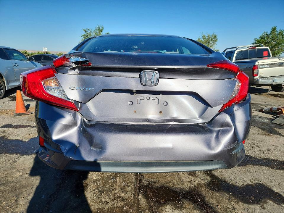 Продажа на аукционе авто 2018 Honda Civic, vin: 2HGFC2F53JH531336, номер лота: 60830966