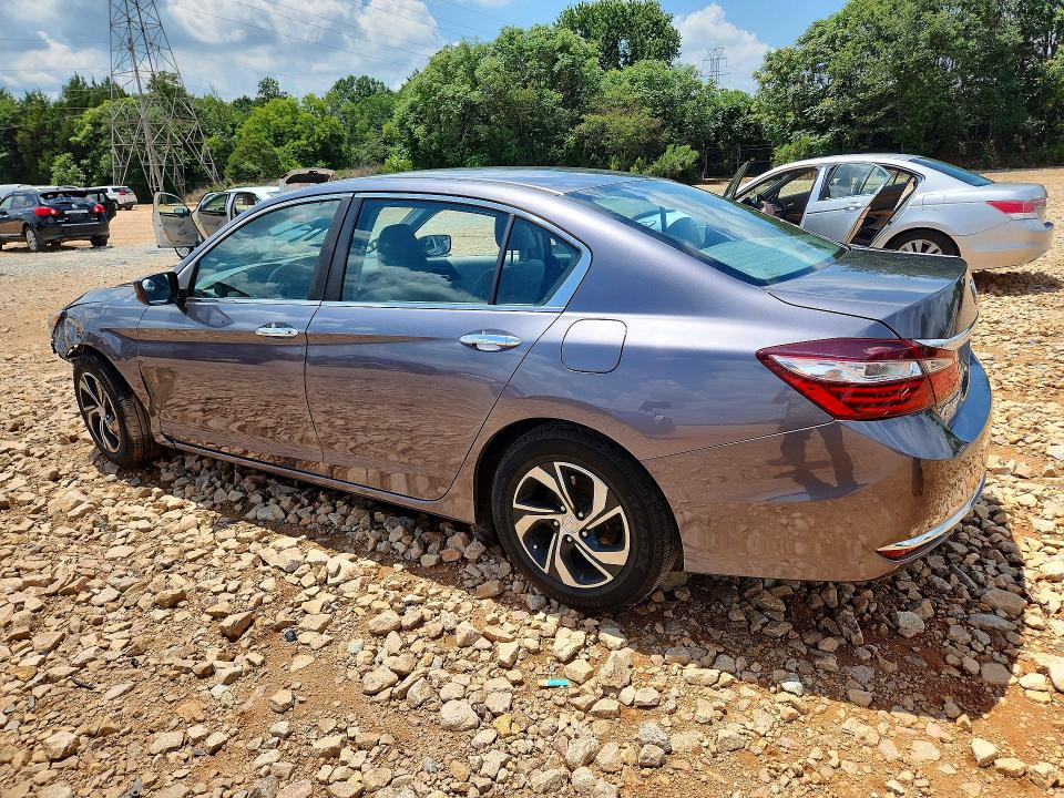60291476 :رقم المزاد ، 1HGCR2F36HA155580 vin ، 2017 Honda Accord مزاد بيع