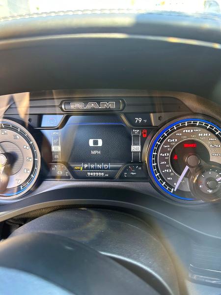 Продажа на аукционе авто 2022 Ram 1500, vin: 1C6RREHT8NN211666, номер лота: 61400226