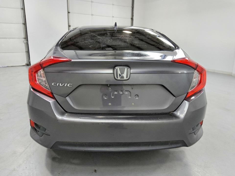 60077076 :رقم المزاد ، 19XFC2F74HE226532 vin ، 2017 Honda Civic مزاد بيع