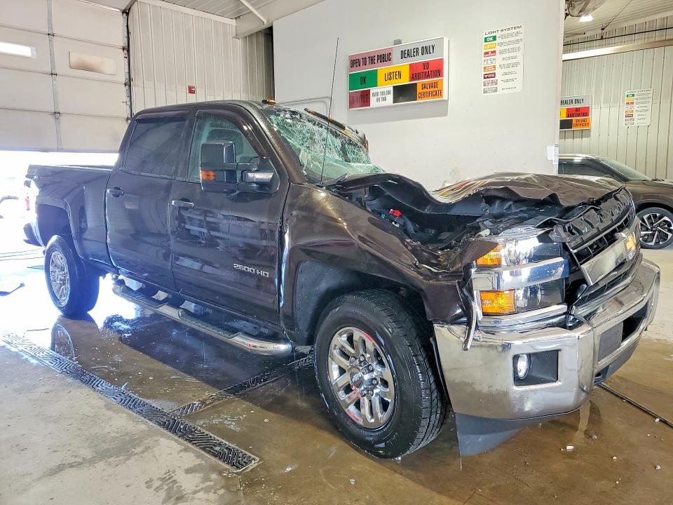 Продажа на аукционе авто 2018 Chevrolet Silverado, vin: 1GC1KVEG6JF144376, номер лота: 61143566