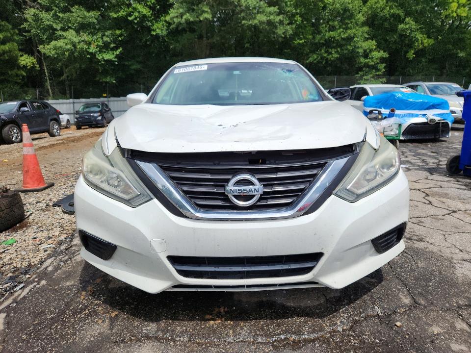 2016 Nissan Altima მანქანა იყიდება აუქციონზე, vin: 1N4AL3AP7GC137671, აუქციონის ნომერი: 61057846