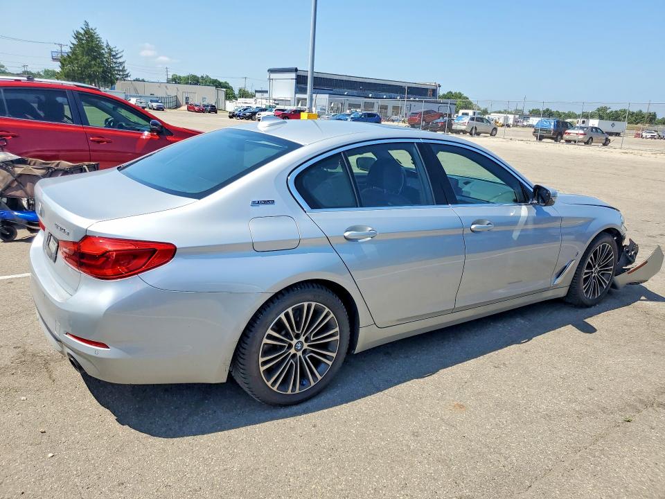59994906 :رقم المزاد ، WBAJB1C59KB375966 vin ، 2019 Bmw 530xe مزاد بيع