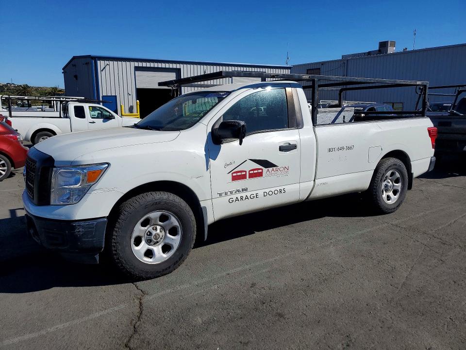 Продажа на аукционе авто 2017 Nissan Titan, vin: 1N6AA1R76HN575884, номер лота: 61968866