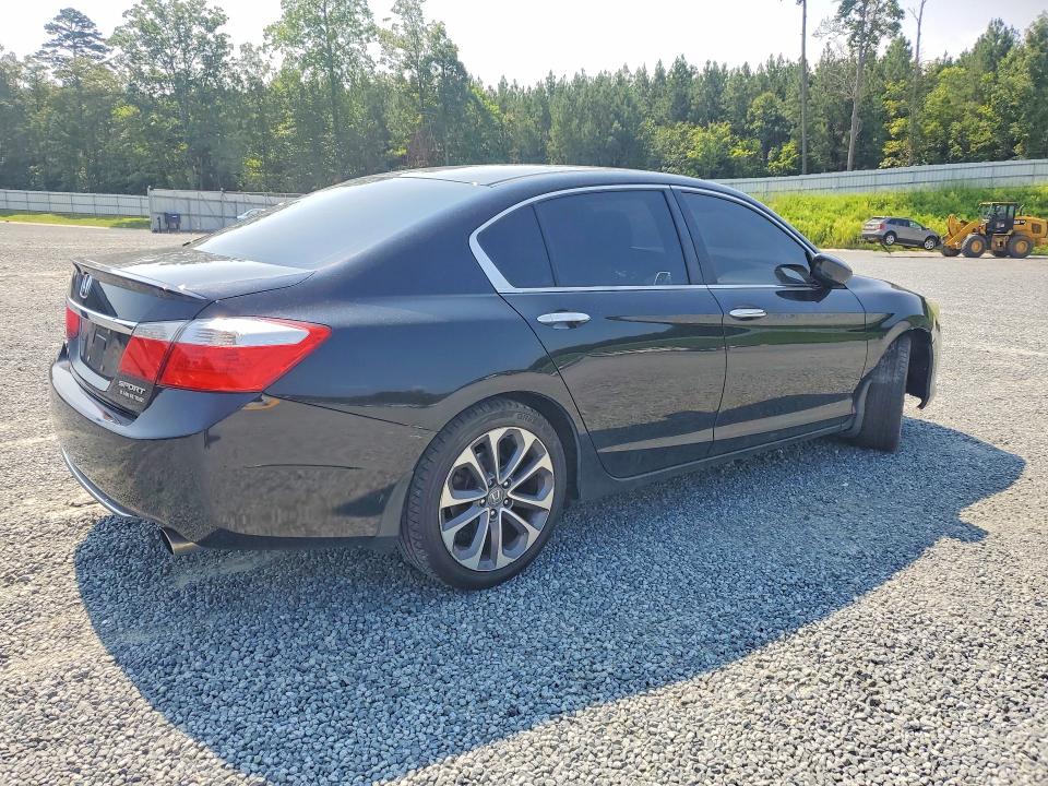 2014 Honda Accord მანქანა იყიდება აუქციონზე, vin: 1HGCR2F5XEA198154, აუქციონის ნომერი: 63133036